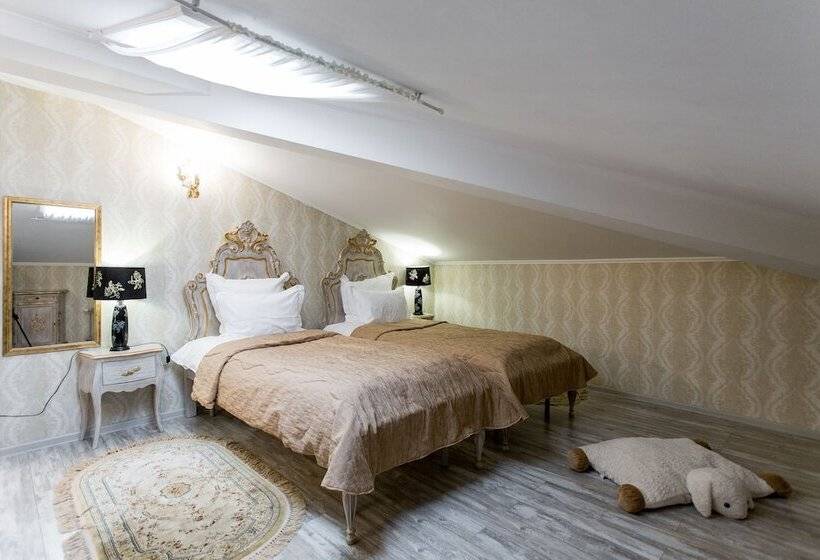 Семейный Номер, Art Hotel Nikolaevsky Posad