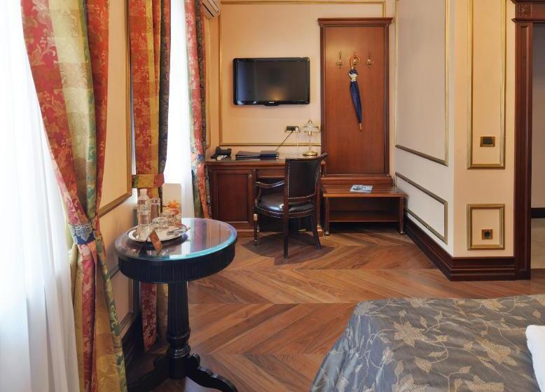اتاق کلاسیک, La Gioconda Boutique