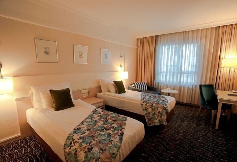 اتاق استاندارد, Ramada Encore By Wyndham Konya Karatay