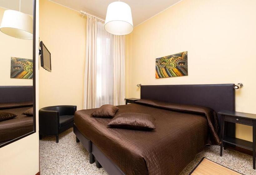 آپارتمان 1 خوابه, Residence Ca  Foscolo