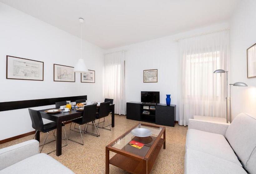 آپارتمان 2 خوابه, Residence Ca  Foscolo