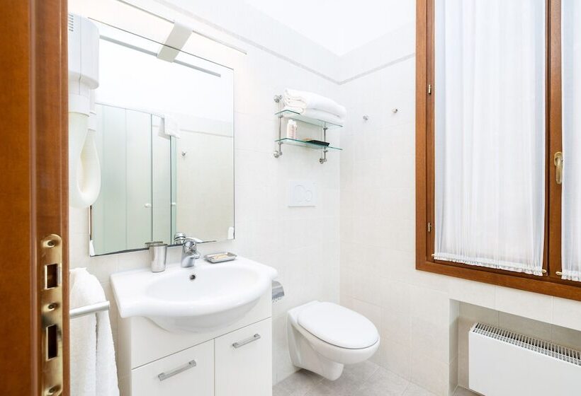آپارتمان 1 خوابه, Residence Ca  Foscolo