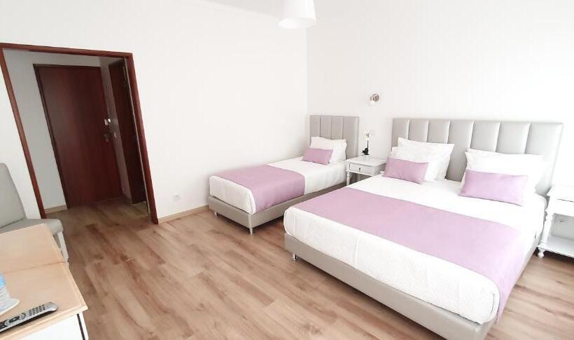 اتاق استاندارد سه نفره, Nova Delpa Al