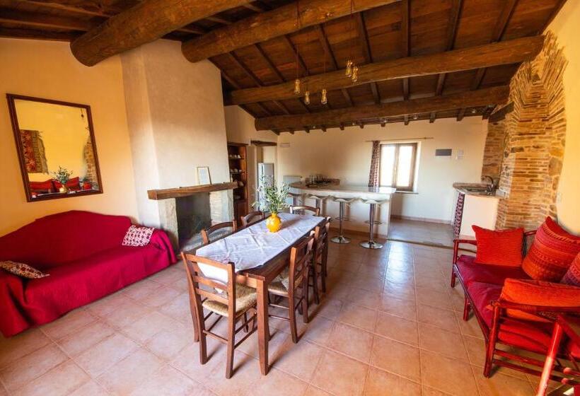 Апартаменты Deluxe 1 Спальня, Agriturismo Poggio Monte Saturnia