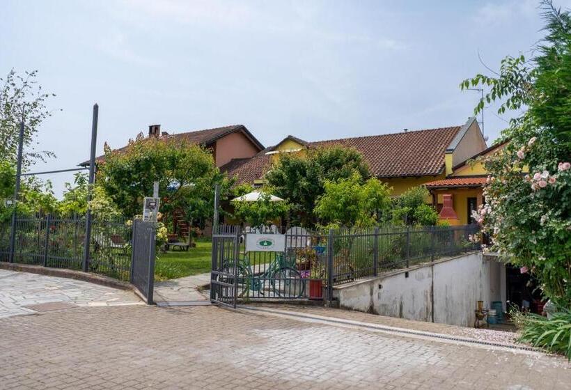 标准间, Villa Aurora