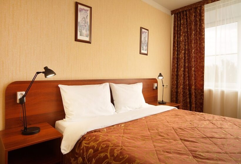 Семейный Номер, Azimut Hotel Astrakhan