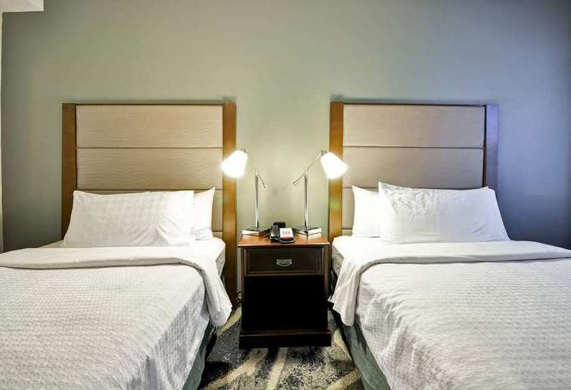Номер Стандарт, Embassy Suites By Hilton At Hot Springs Convention Center