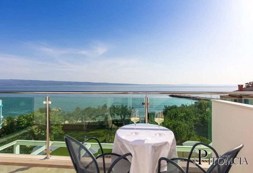 Номер Стандарт Вид на Море с Балконом, Villa Pitomcia