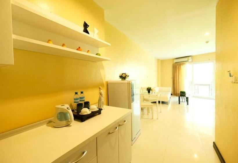 Полулюкс, Jomtien Plaza Residence