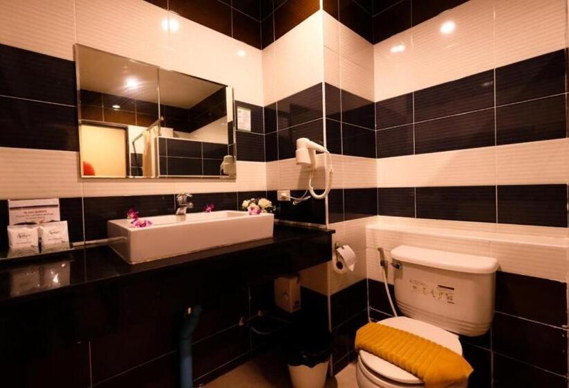 Полулюкс, Jomtien Plaza Residence