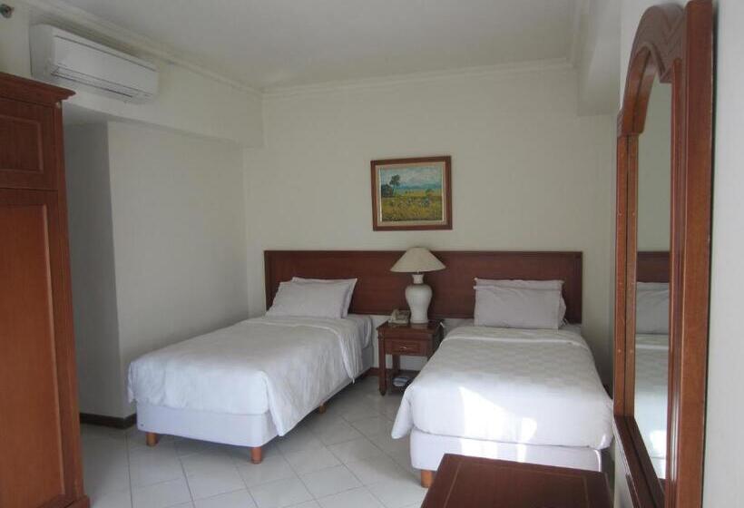 Апартаменты Deluxe 2 Спальни, The Residences At Puri Casablanca