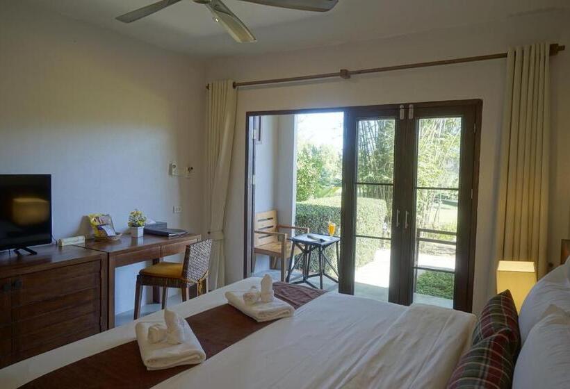 Номер Superior, Yoma Hotel, Pai
