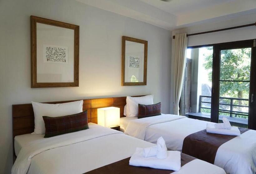 Номер Deluxe, Yoma Hotel, Pai