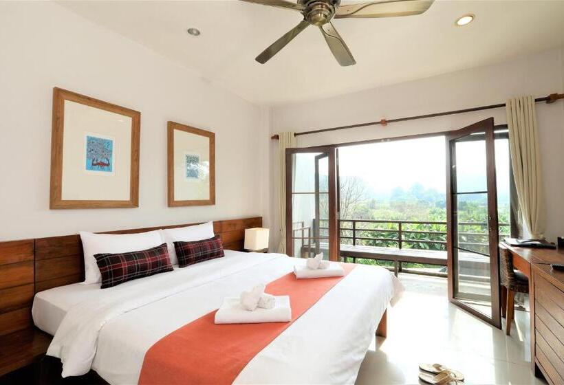 Номер Deluxe Вид на Горы, Yoma Hotel, Pai