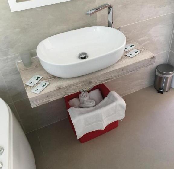 Номер Стандарт, B & B Venere