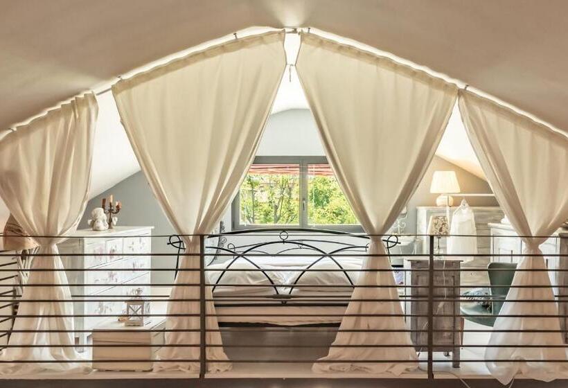 Номер Стандарт Совместная Ванная, Garden Loft