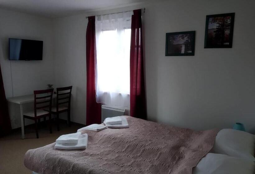 스탠다드 룸, Villa šimák