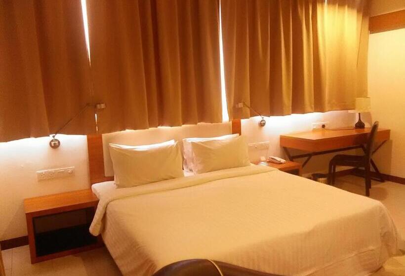 اتاق لوکس, Gloria Swiss Hotel & Apartment Sandakan