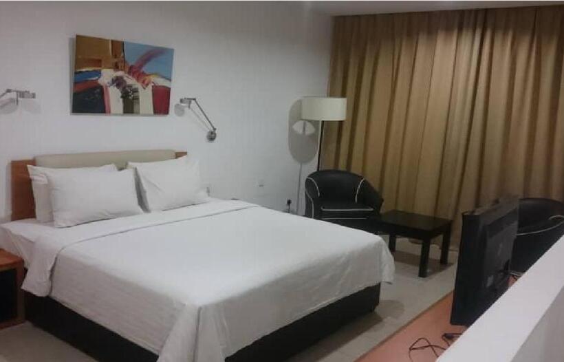 اتاق استاندارد, Gloria Swiss Hotel & Apartment Sandakan