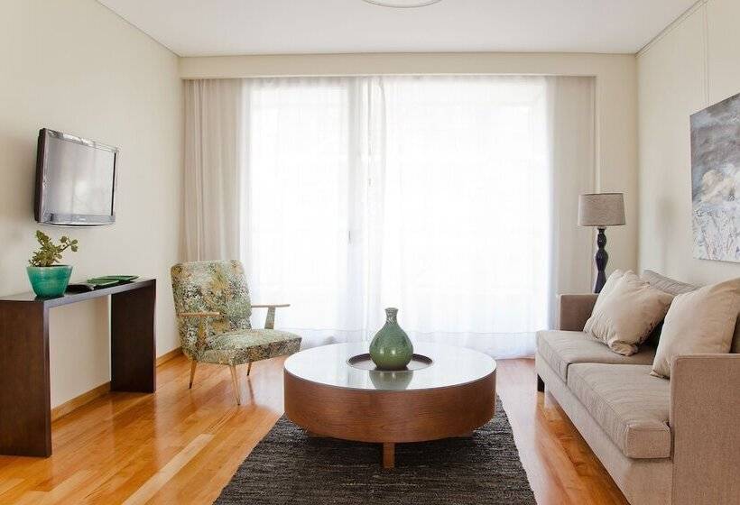 آپارتمان 1 خوابه, Art Suites & Gallery