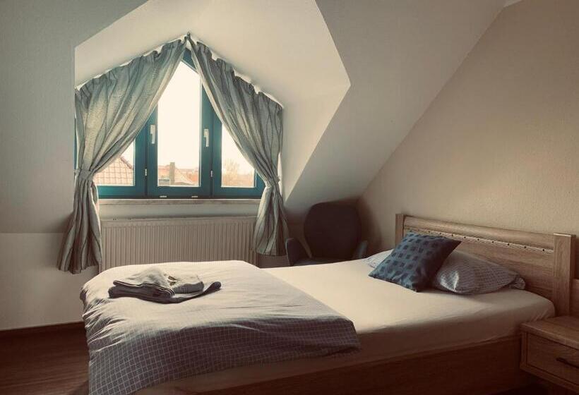 标准单人间, Ryck Hotel Garni