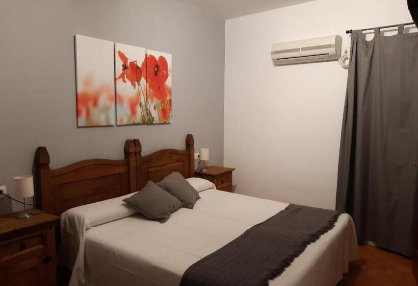 Номер Стандарт, Hostal El Rincon De La Vera