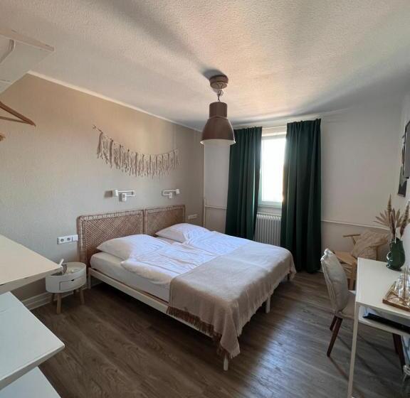 Standard room with outdoor bath, Pension Krone Sternenfels