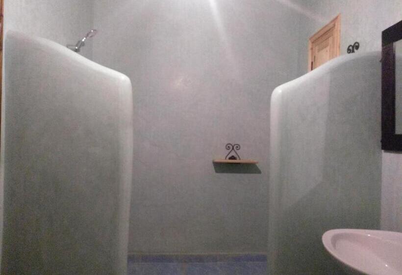 Номер Стандарт Вид на Горы, Chambre D Hôtes Aya