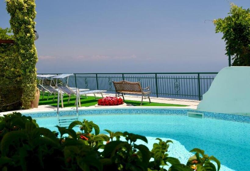 Апартаменты 2 Спальни, Residence Eden