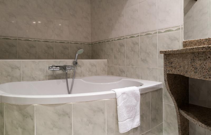 Полулюкс, Monreale Express Ribeirao Preto