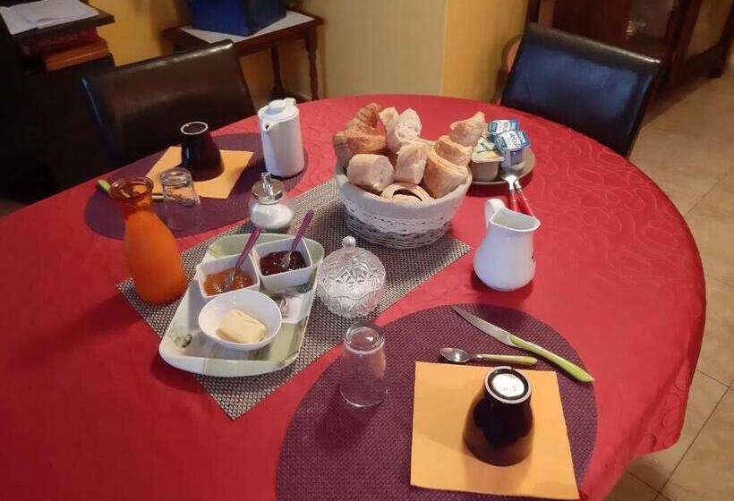 Люкс 2 Спальни, Chez Corinne