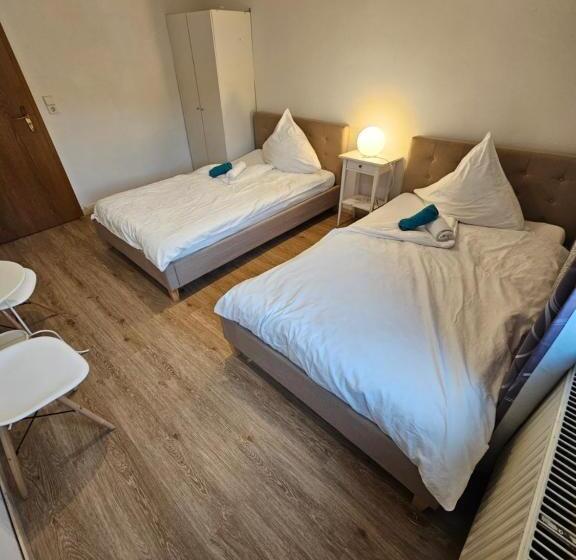 스탠다드 룸, & Hostel Albstadt