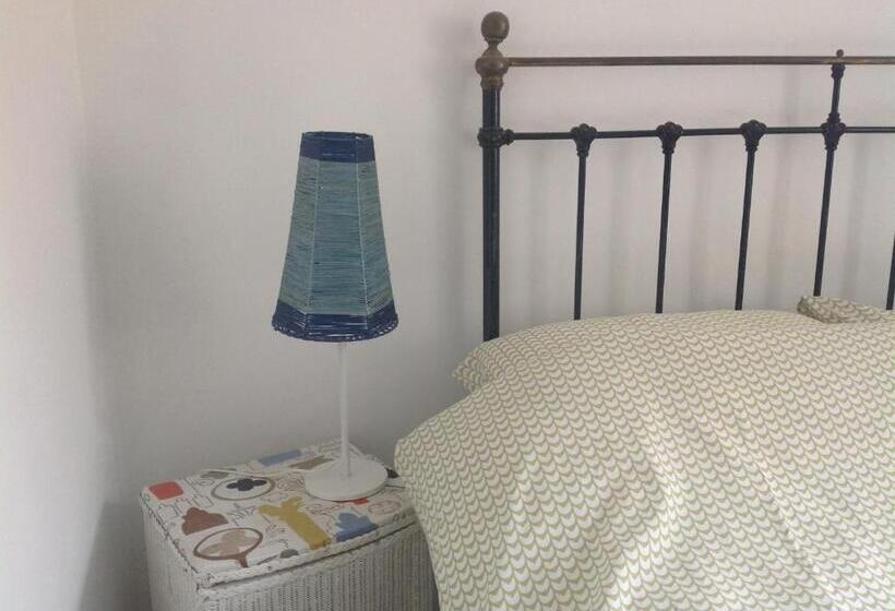 Номер Deluxe, 8a Spring Gardens