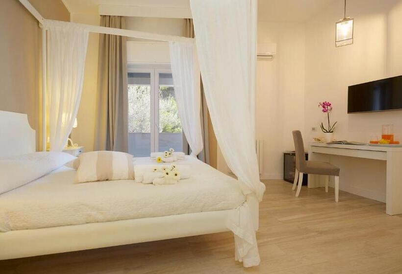 اتاق لوکس با بالکن, B&b Mondello Design