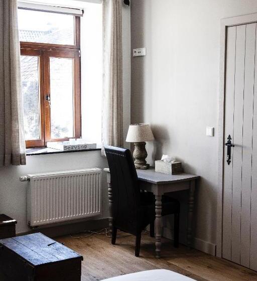 اتاق لوکس, La Maison En Pierre