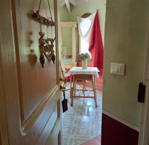 シングルデラックスルーム, La Casa Rosa