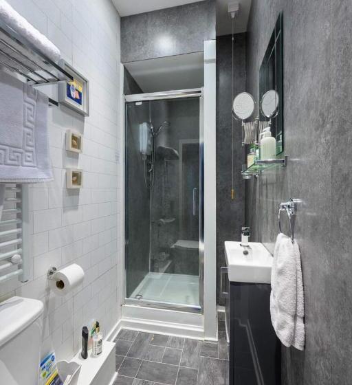 Номер Deluxe, Abbey Guest House
