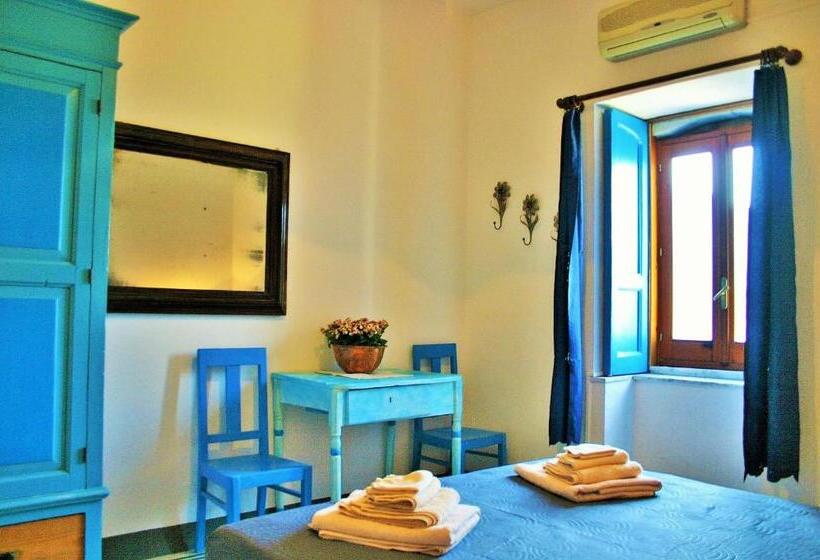 Standard room with outdoor bath, Vinciucci