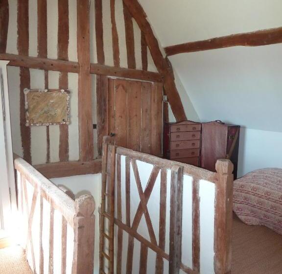 Семейный Номер Вид на Сад, Chambre D Hôte Près De Deauville