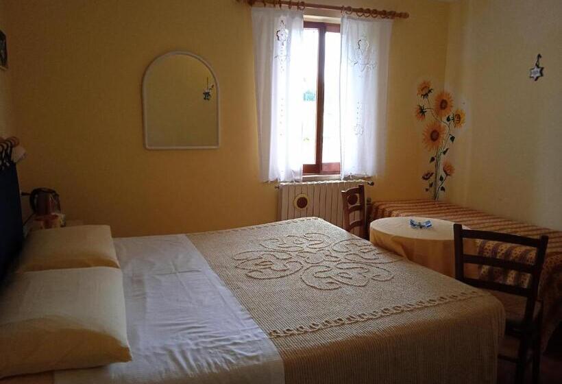 Трехместный Номер Стандарт Вид на Сад, B&b Il Giardino