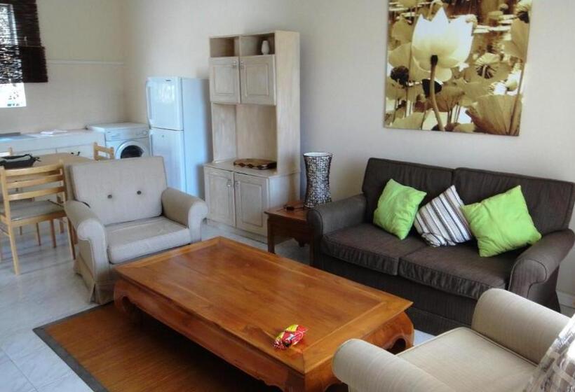 آپارتمان 1 خوابه با چشم‌انداز باغ, Colibri Beach Villas