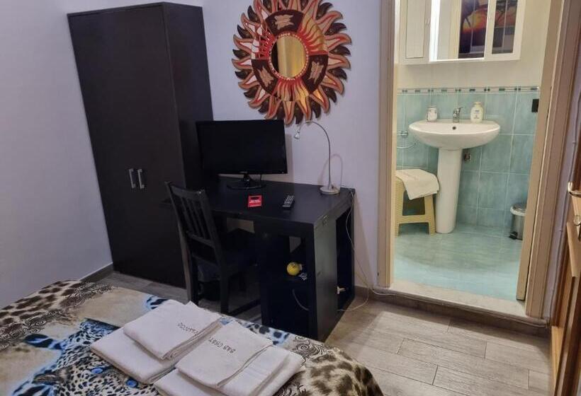 اتاق اکونومی, B&b Castelluccio