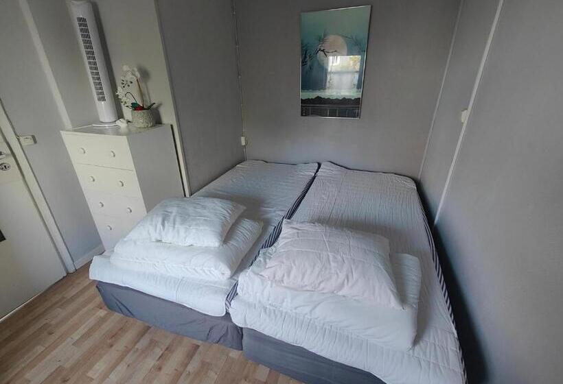 Номер Стандарт Совместная Ванная, Guest House Tullgatan 24