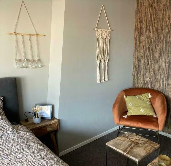 اتاق استاندارد, Bed And Breakfast Kik En Bun