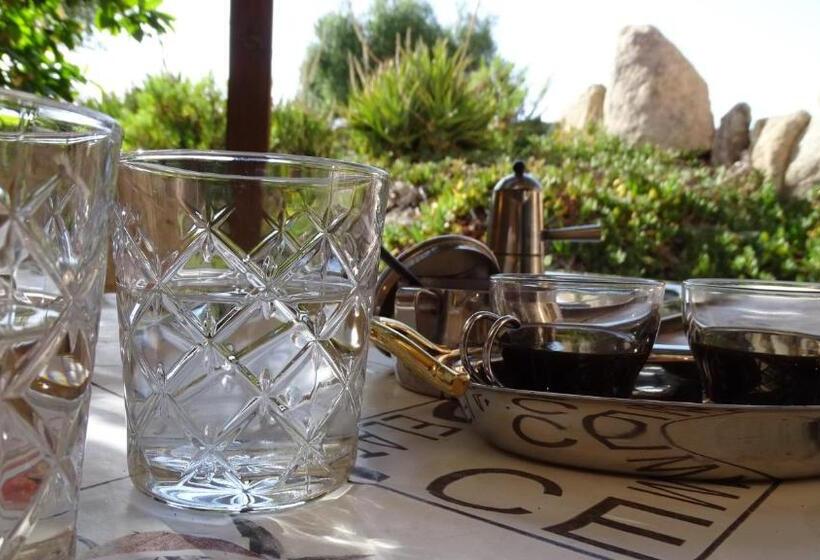 Апартаменты 1 Спальня Вид на Сад, Locanda Domus De Vida Turismo Rurale