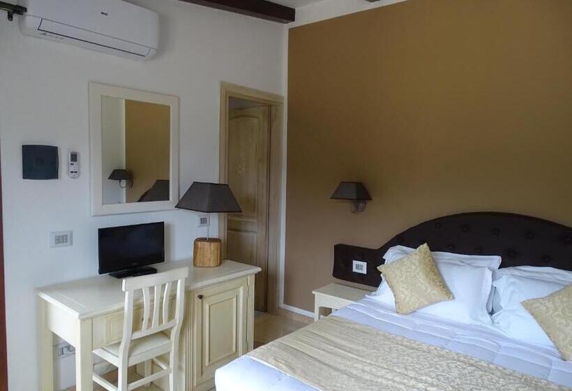 Номер Стандарт Трехместный, Locanda Domus De Vida Turismo Rurale