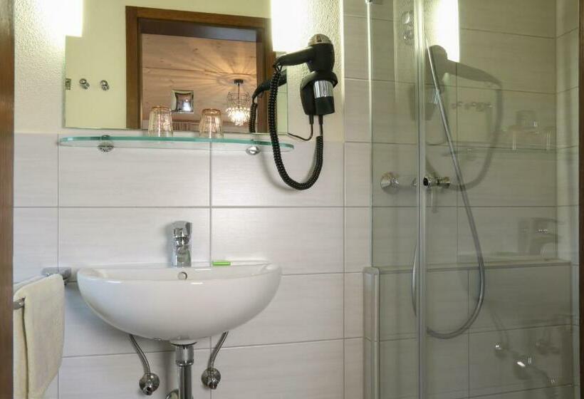 اتاق استاندارد سه نفره, Bio & Vegi Pension Krennleiten