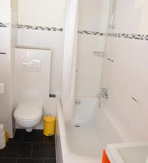 Standaardkamer met Gedeelde Badkamer, Guesthouse Casa Esperanza Basel