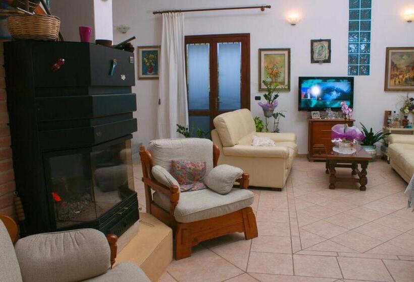 Номер Стандарт, Il Vecchioliveto Di Ornella