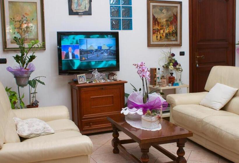 Номер Стандарт Трехместный, Il Vecchioliveto Di Ornella